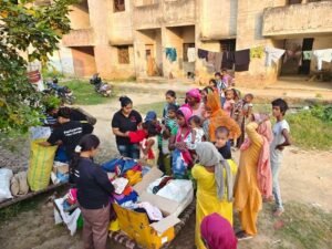 Diwali kits distributed to slum children and charity festival celebrated
