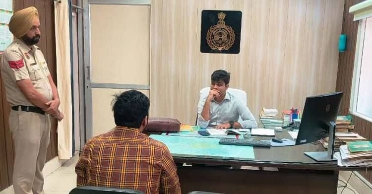 DDPO listened to the problems of the common people in the solution camp, 17 complaints were received in the solution camp organized in the district.