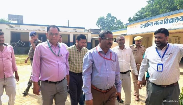 Election Commission's General Observer Siddharth Das