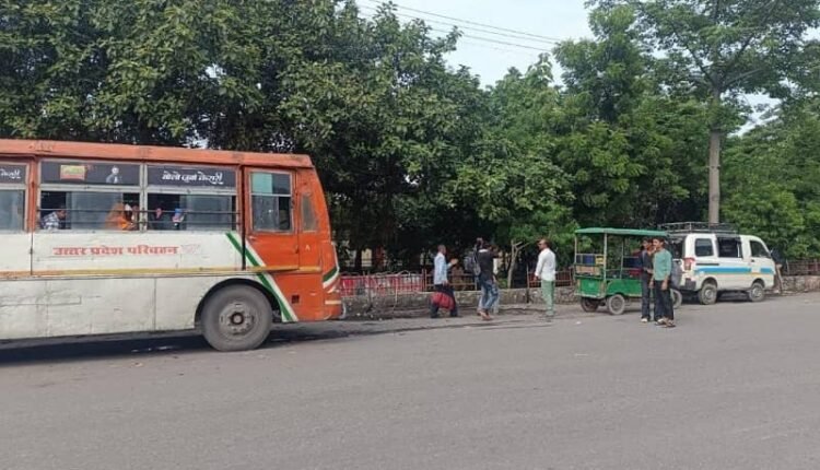 An infant died in the Milton Academy Bilaspur school bus accident.