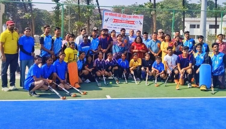 Cyber ​​awareness was spread among school children in the police station premises.