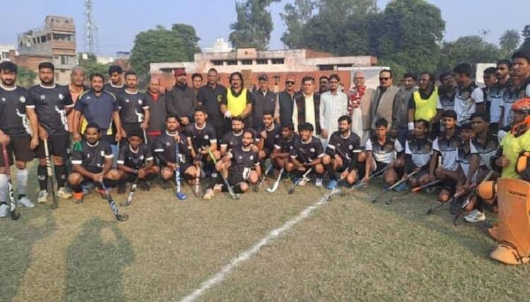 Aga Eleven, Ghaziabad and Shahjahanpur registered victories in the Second Aga Memorial State Hockey Tournament.