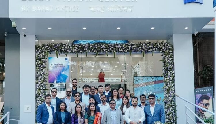 ZEISS India, in collaboration with Bapat Optics, opens new ZEISS Vision Center in Pune, providing personalized eye care with advanced technology
