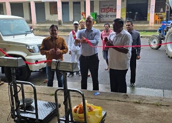 Sonbhadra: Procurement begins at paddy purchasing centres, inaugurated by SDM