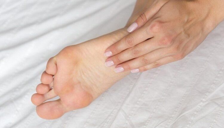 Frequent acidity and elevated uric acid levels: What is the connection between the two?