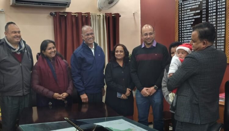 A little girl found in a dustbin finds a new family: a story of hope from Lakhisarai to Odisha.