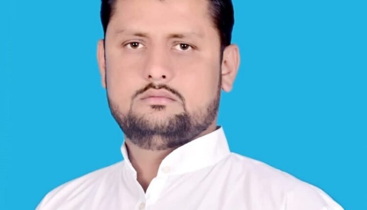 Congress leader Noman Khan has filed a complaint with the District Magistrate against corruption in the municipality and demanded an investigation.