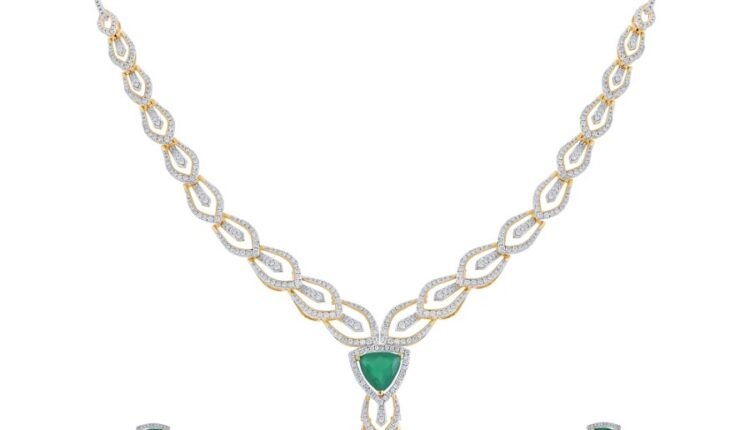 Reliance Jewels brings back its prestigious Dream Diamond Sale, with a free gold coin offer