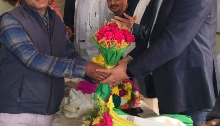 A sub-divisional level review meeting was held in Chanan, Lakhisarai, where Sub-Divisional Magistrate Prabhakar Kumar issued strict instructions.