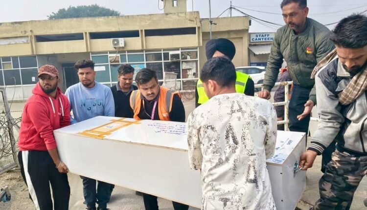 The body of 56-year-old Surinder Pal arrived in India from Dubai.