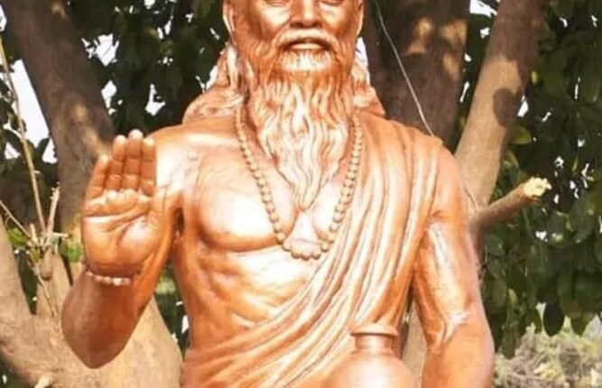 The idol was grandly unveiled at the Shringi Rishi Dham festival; the Deputy Chief Minister said, "This is also my birthplace."