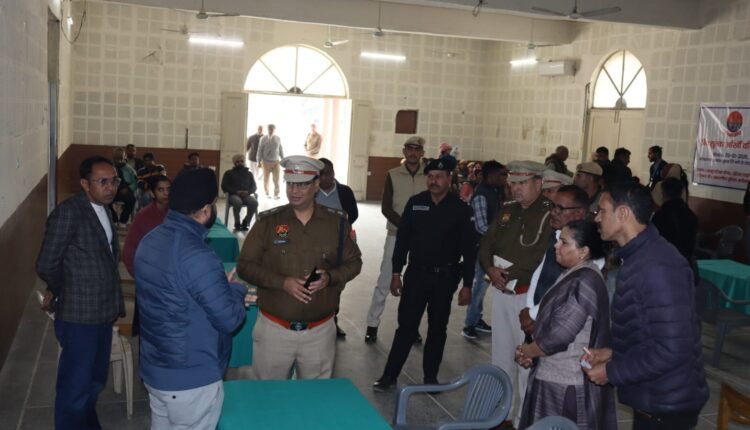 An eye examination and mental health camp was organized at the police lines, and 295 police personnel were examined.