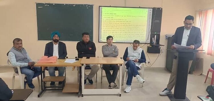 Special training programme organised for BLOs of Rania Assembly, detailed information given about the election process