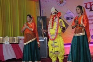 The Badaun Club's Phag festival saw a vibrant display of Holi colors, with colorful events adding to the atmosphere.