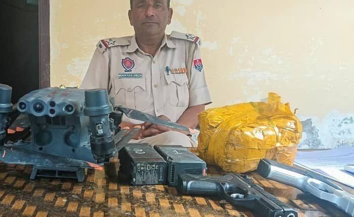 Major Breakthrough for Amritsar Police: Heroin and Glock Pistol Recovered in Two Separate Cases; Further Investigation Underway