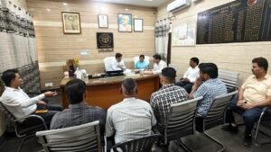 Major Meeting on Development Works in Modinagar; Directives Issued for Strict Action Against Illegal Colonies