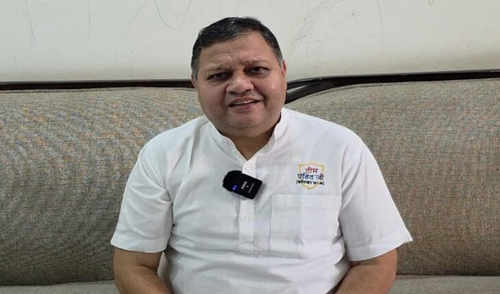 Former MLA Lashes Out Over 'Infestation' Remark Directed at Officials During DISHA Meeting; Declares: "Cast the Vehicle of Corruption into the Ganges—And If You Have the Guts, Order a CBI Probe!"