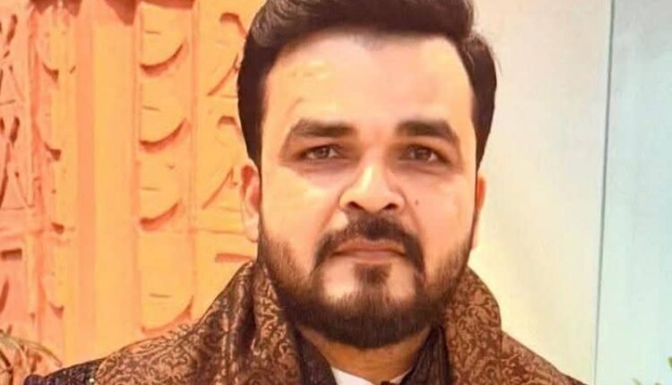 Rampur Scores a 'Four' in Grievance Redressal: Ranked No. 1 in UP for the Fourth Consecutive Time, Creates History by Securing 138 Out of 140 Points.