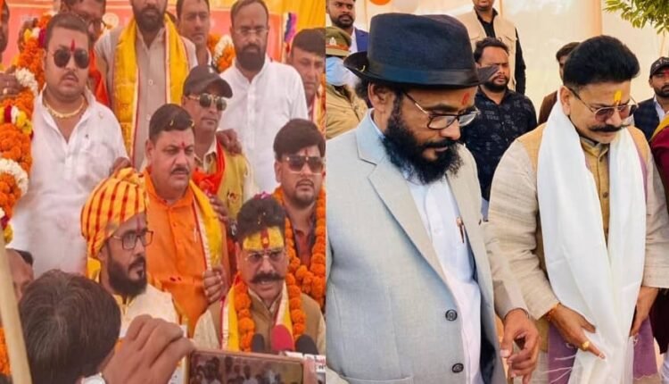 World Hindu Raksha Parishad holds a press conference in Lucknow; Jitendra Narayan declares, "With Modi and Yogi, everything is possible."
