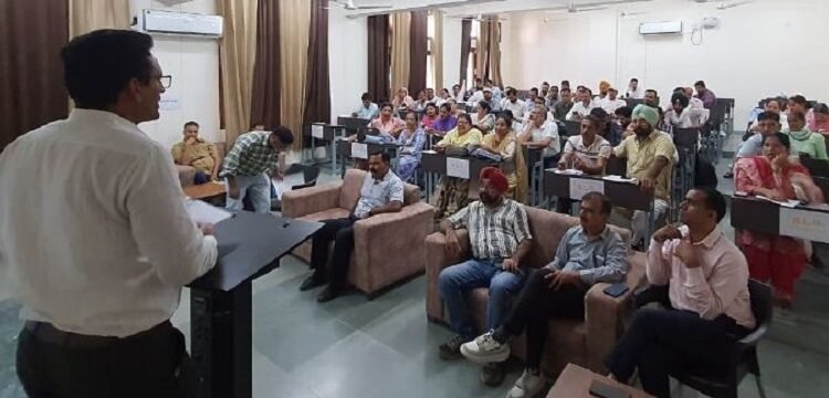 BLOs and supervisors underwent training on the SIR process.