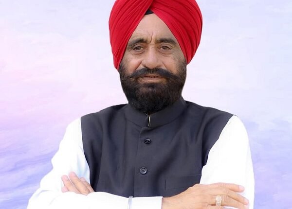 Truck hits Agriculture Minister Baldev Singh Aulakh's convoy in Rampur; driver detained.