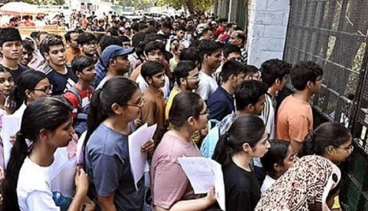 neet-protest-ended-delhi-police-awaits-order-withdraw-fir