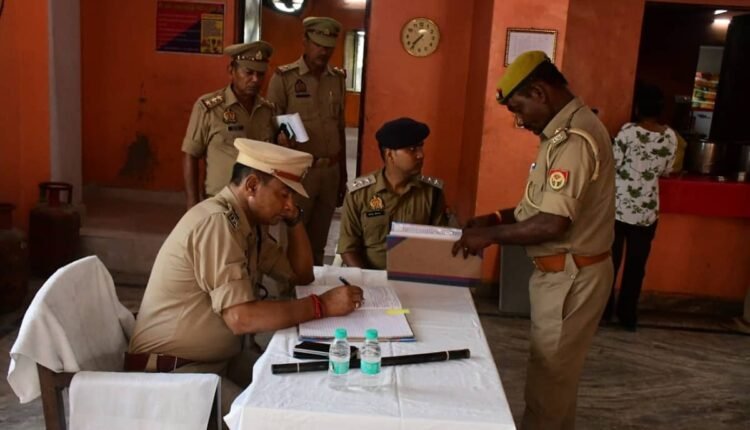 rampur-sp-inspects-reserve-police-line-friday-parade-2026