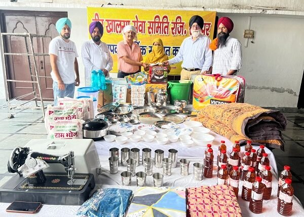 Veer Khalsa Seva Samiti extended a helping hand for the wedding of a girl from an underprivileged family, providing household items and financial assistance.