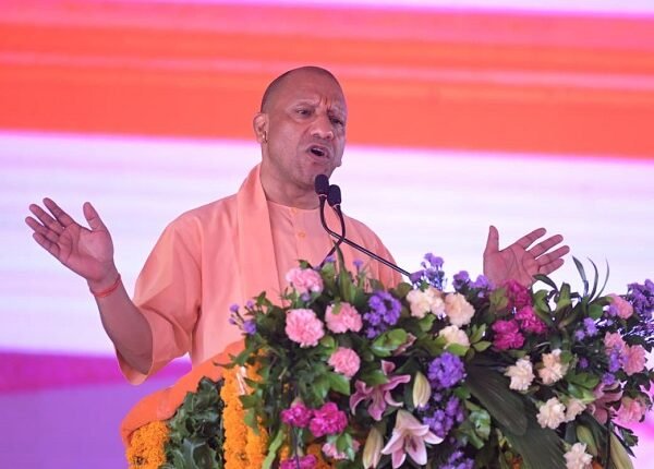 Chief Minister Yogi speaks in Rampur: "Development without discrimination is our government's priority."