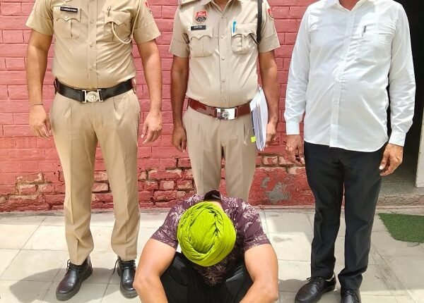 Accused arrested for colluding with the owner to prepare fake bills in the case involving 3 lakh narcotic pills.