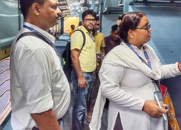 Strict action by North Eastern Railway: 38 ticketless and irregular passengers caught during a special ticket-checking drive; fines totaling ₹23,170 were collected.