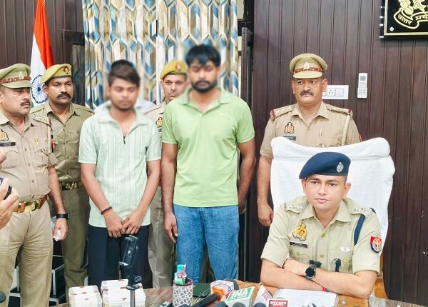 Milak Police Station: Two accused involved in cyber fraud arrested with the assistance of the police cyber cell team.