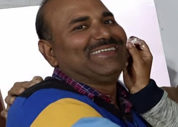 Senior journalist Dhirendra Singh, known for his simple and cheerful nature, passes away; wave of grief in the journalism fraternity.