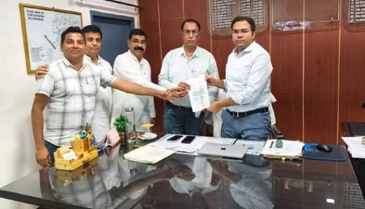 ellenabad-aadhaar-center-shift-safe-location-demand-cm-window