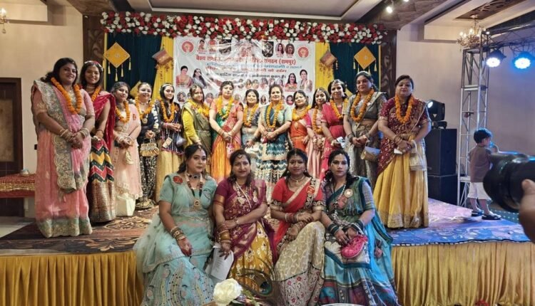 rampur-hariyali-teej-mahotsav-teej-ke-rang-radha-rani-ke-sang