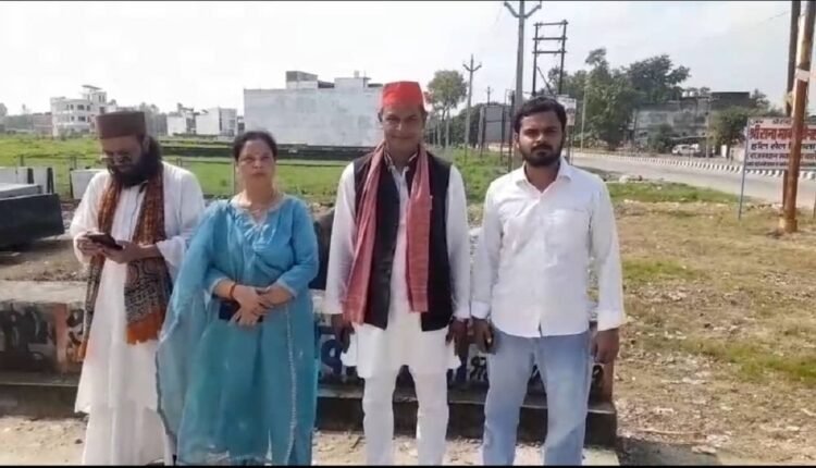 rampur-badhaal-roads-drains-sp-targets-bjp-government