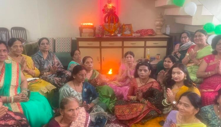 gayatri-parivar-mahila-mandal-teej-utsav-deep-yagya
