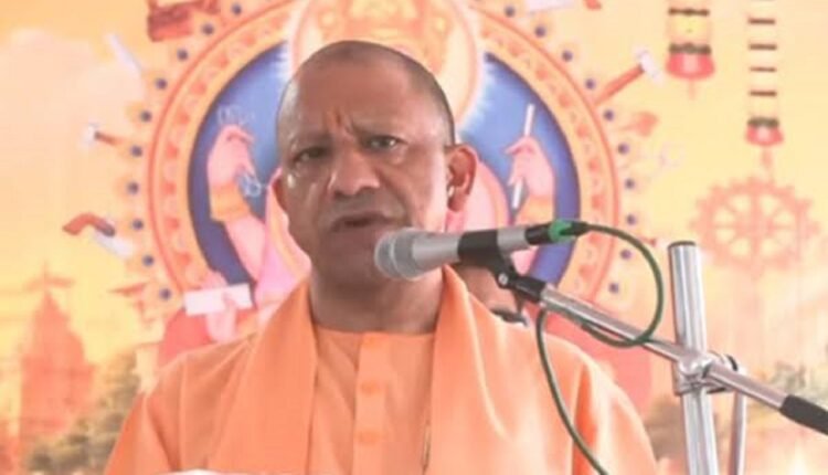 cm-yogi-vishwakarma-jayanti-gorakhpur-pujanotsav