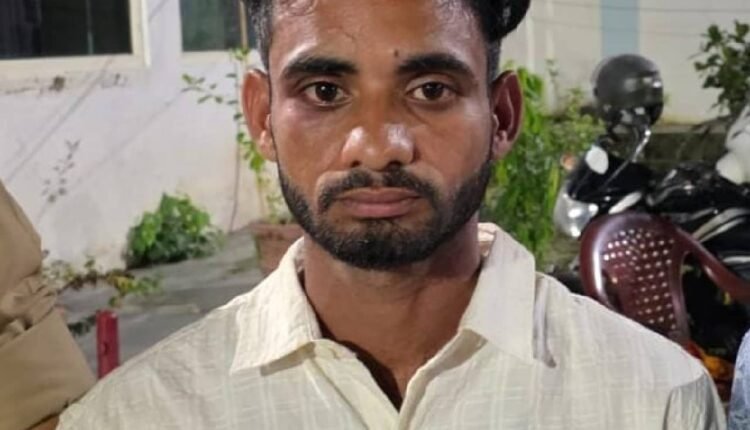 bareilly-amal-saini-case-police-blackmailing-ai-photo