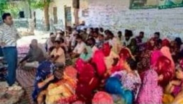 ellenabad-fire-employees-dismissal-protest-reinstatement-demand