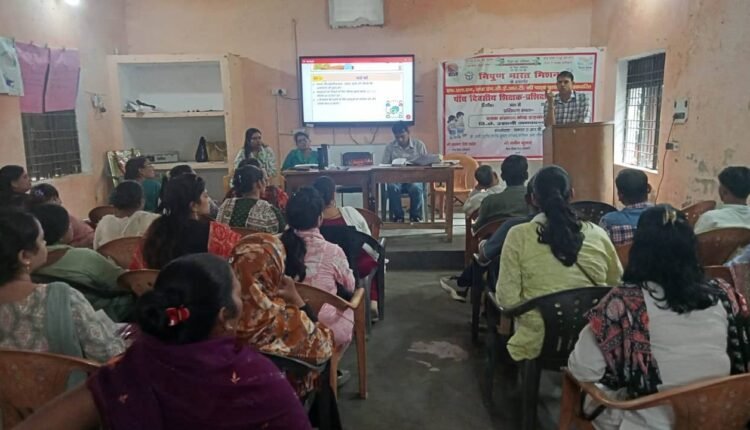 rampur-women-child-safety-awareness-camp-drug-cyber-safety
