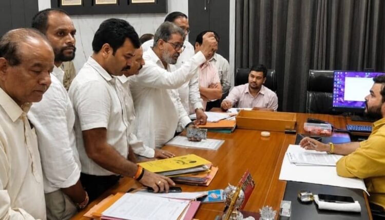 rampur-jwala-nagar-drain-construction-waterlogging-congress-demands-inquiry