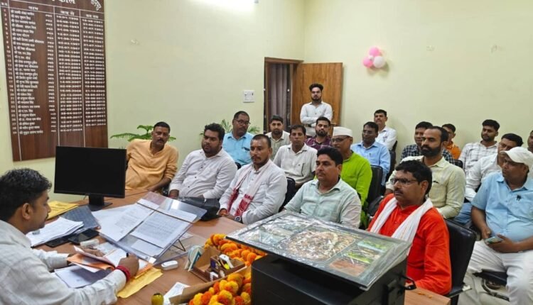 sonbhadra-teachers-problems-national-educational-federation-meeting