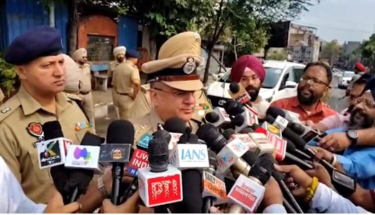 amritsar-police-arrests-four-uk-extortion