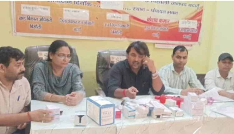 sarva-village-budaun-fever-cases-dengue-malaria-test