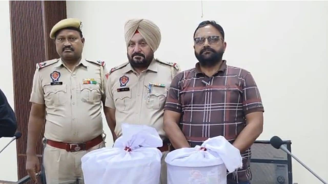 amritsar-police-drug-smuggling-busted