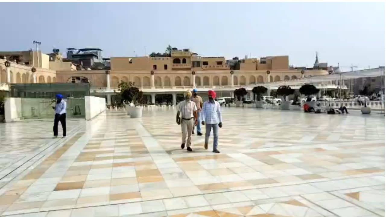gurdeep-singh-randhawa-golden-temple