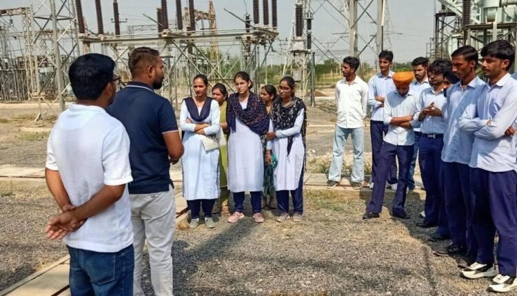 ellenabad-iti-students-substation-visit