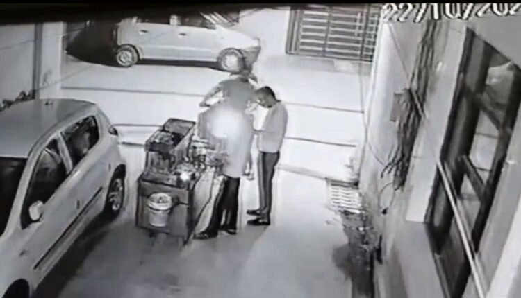 amritsar-Loot-News-ladoo-seller-robbery
