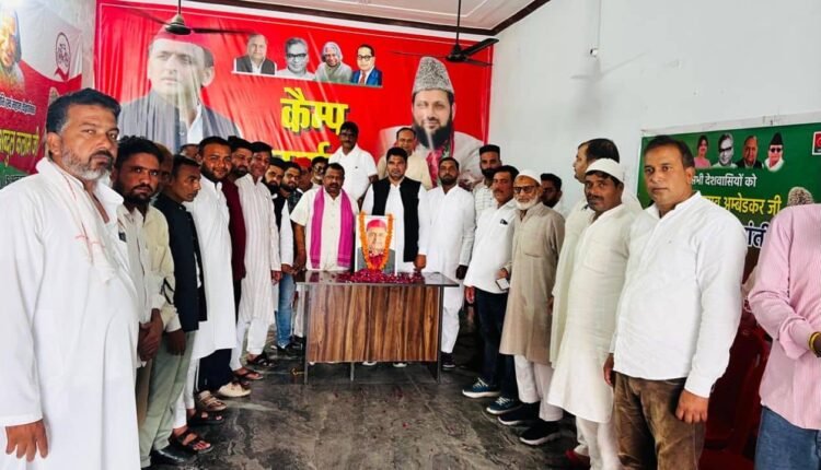 mulayam-singh-yadav-death-anniversary